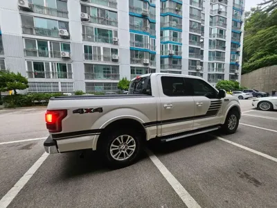 Ford F150 2015, 68000 км, за 39000000 KRW