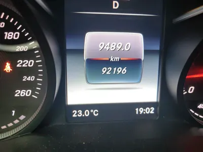 Mercedes-Benz C-Class 2015, 92200 км, за 76402.38 CNY - фото 13