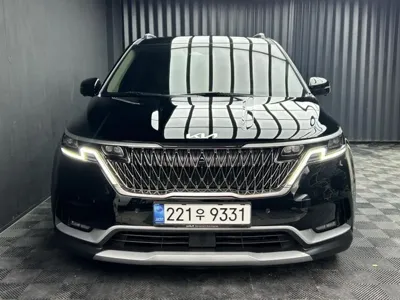Kia Canival · 2023 год
