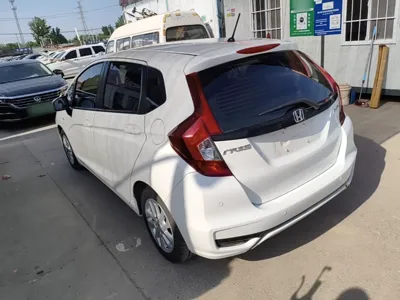 Honda Fit 2018, 69300 км, за 56151.23 CNY