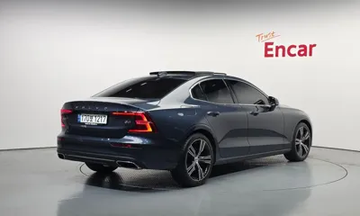 Volvo S60 2021, 44254 км, за 31500000 KRW