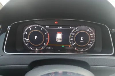 Volkswagen Golf 2019, 121200 км, за 83302.32 CNY - фото 8