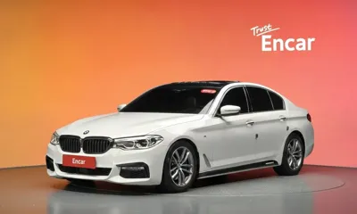 BMW 5-Series · 2018 год