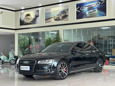 Audi A8 · 2016 год