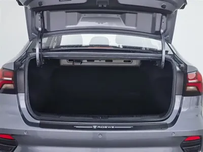 Roewe i5 2021, 40900 км, за 21800 CNY - фото 16