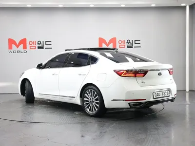Kia K7 2016, 124899 км, за 11900000 KRW