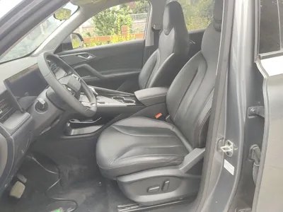 Roewe RX5 New Energy 2023, 37400 км, за 69733.22 CNY - фото 18