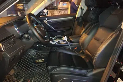 Geely Auto Emgrand X7 Sport 2020, 49800 км, за 49939.3 CNY - фото 16