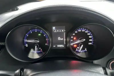Toyota C-HR 2020, 61200 км, за 80771.77 CNY - фото 8