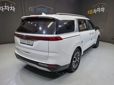 Kia Canival 2021, 120000 км, за 19500000 KRW - фото 6