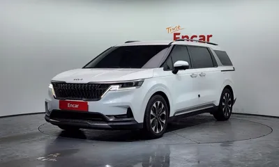 Kia Canival · 2023 год