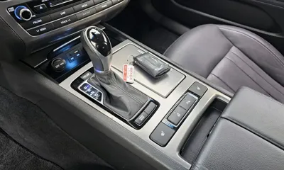 Hyundai Genesis 2014, 49302 км, за 11990000 KRW - фото 9