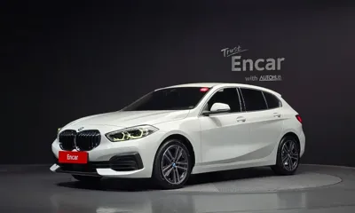 BMW 1-Series · 2022 год