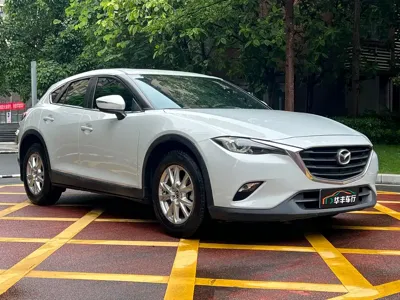 Mazda CX-4 2016, 75000 км, за 43800 CNY