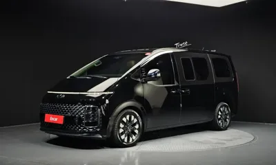 Hyundai Staria · 2022 год