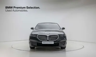 BMW 5-Series 2024, 37118 км, за 54500000 KRW