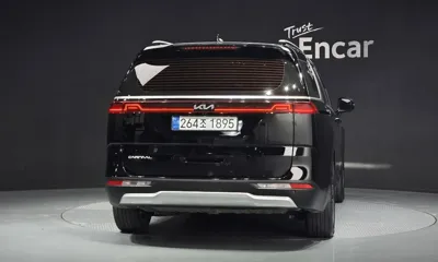 Kia Canival 2023, 59750 км, за 29990000 KRW