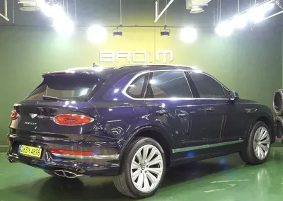 Bentley Bentayga 2021, 49000 км, за 193000000 KRW