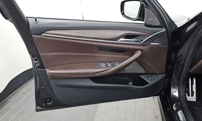 BMW 5-Series 2020, 127125 км, за 25900000 KRW - фото 24