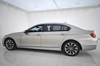 BMW 5 Series 2014, 139000 км, за 110501.38 CNY - фото 18