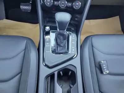 Volkswagen Tiguan L 2019, 91700 км, за 77800 CNY - фото 16