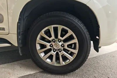 Toyota Prado 2018, 98300 км, за 285528.31 CNY - фото 8