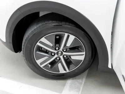 Kia Niro 2021, 48490 км, за 18900000 KRW - фото 19