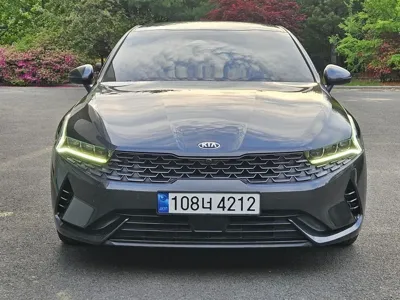 Kia K5 · 2020 год