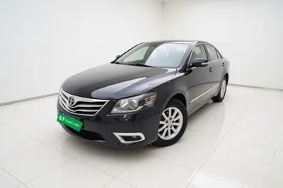 Toyota Camry · 2013 год