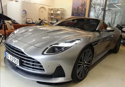 Astonmartin DB12 2025, 1800 км, за 360000000 KRW