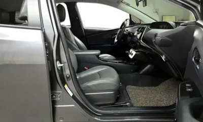 Toyota Prius 2017, 164235 км, за 11350000 KRW - фото 10