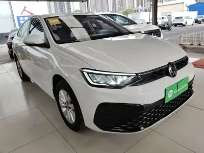 Volkswagen Lavida 2025, 14100 км, за 62300 CNY