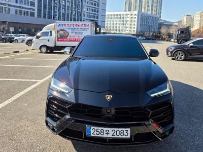 Lamborghini Urus 2021, 57803 км, за 279000000 KRW