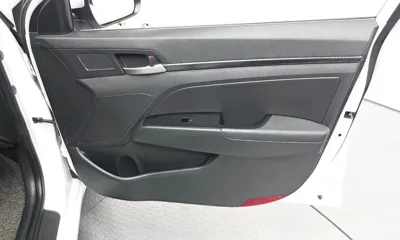 Hyundai Avante 2019, 98269 км, за 10500000 KRW - фото 24