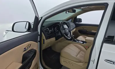 Kia Canival 2019, 158995 км, за 12800000 KRW - фото 10