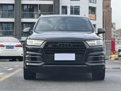 Audi Q7 2016, 100000 км, за 89800 CNY - фото 2