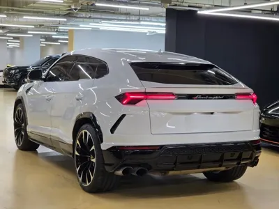 Lamborghini Urus 2019, 58270 км, за 210000000 KRW