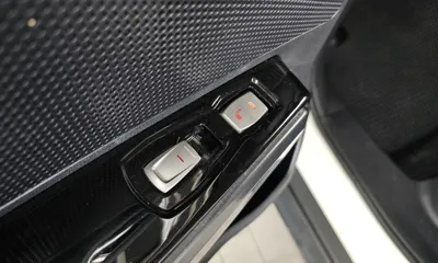KG_Mobility_Ssangyong TIBOLI 2016, 192817 км, за 4990000 KRW - фото 18