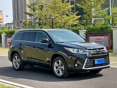 Toyota Highlander 2021, 78000 км, за 155000 CNY