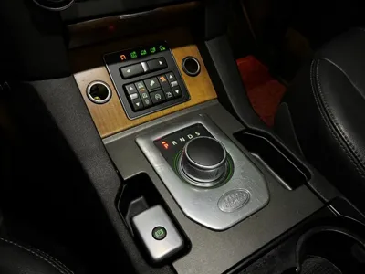 Land Rover Discovery 2016, 180000 км, за 21200000 KRW - фото 17