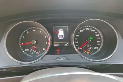 Volkswagen Tiguan L 2017, 105100 км, за 60264 CNY - фото 11