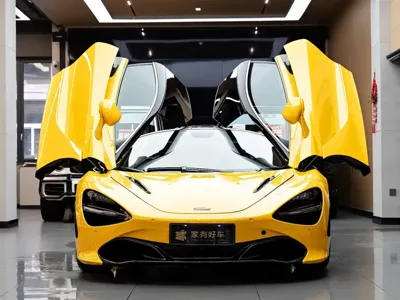McLaren 720S 2018, 20000 км, за 1698000 CNY