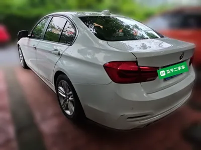 BMW 3 Series 2016, 132300 км, за 59726.96 CNY