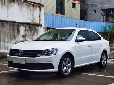 Volkswagen Lavida 2019, 85000 км, за 33800 CNY - фото 1