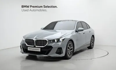 BMW 5-Series · 2025 год