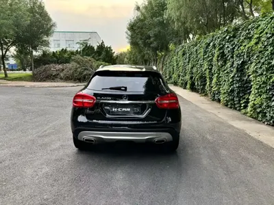 Mercedes-Benz GLA 2016, 74000 км, за 58000 CNY