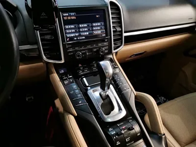 Porsche Cayenne 2015, 90000 км, за 178000 CNY - фото 8