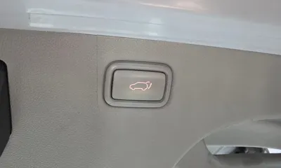 Kia Canival 2015, 211955 км, за 7600000 KRW - фото 20