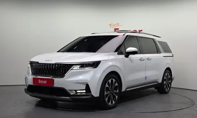 Kia Canival · 2023 год