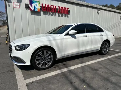 Mercedes-Benz E-Class 2023, 31000 км, за 53800000 KRW